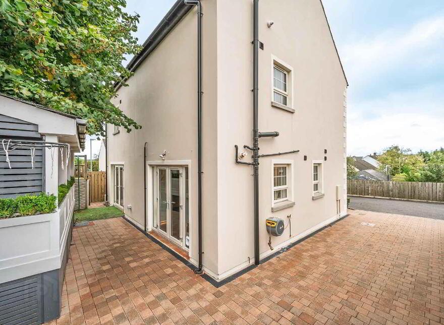 5 Grangewood Chase, Dundonald, Belfast, BT16 1HW