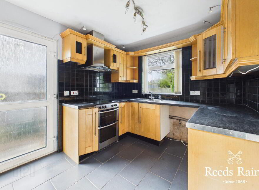 9 Irvine Park, Bangor, BT19 7XR