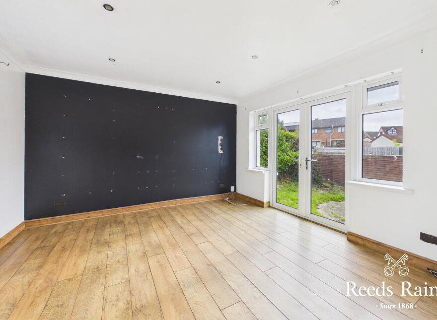 9 Irvine Park, Bangor, BT19 7XR