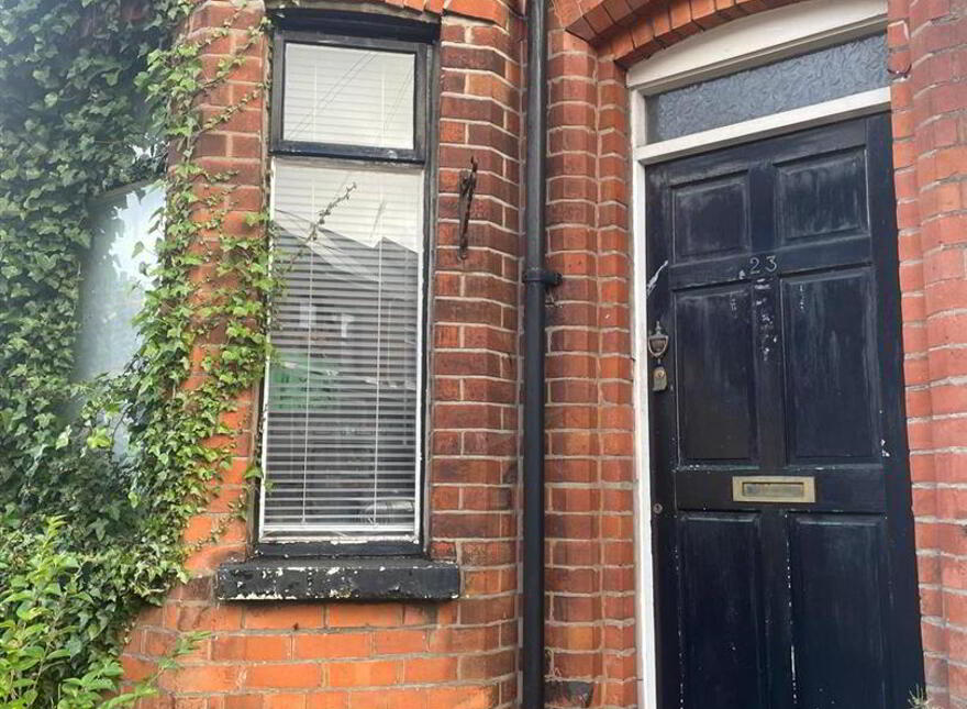 23 Sandhurst Gardens, Belfast, BT9 5AW