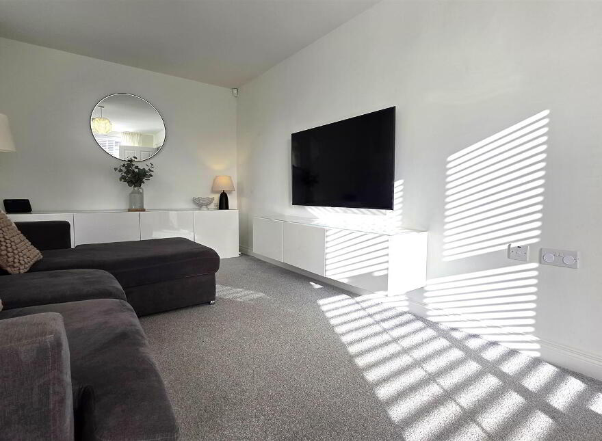 149 Bush Manor, Antrim, BT41 2UQ