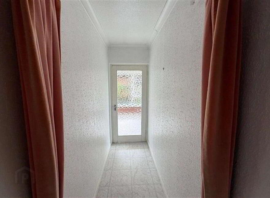 2 Heatherstone Road, Bangor, BT19 6AJ
