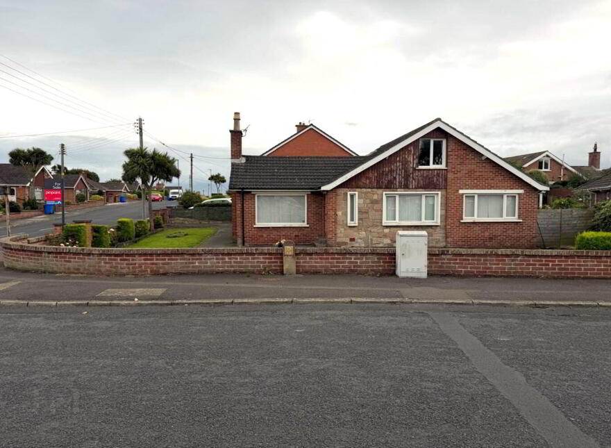 2 Heatherstone Road, Bangor, BT19 6AJ