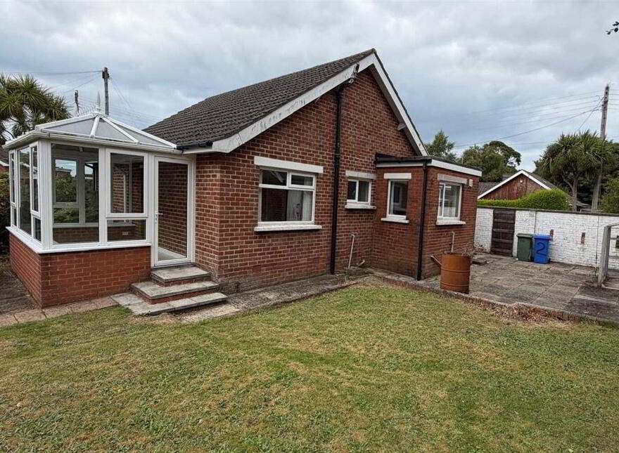 2 Heatherstone Road, Bangor, BT19 6AJ