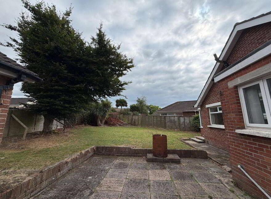 2 Heatherstone Road, Bangor, BT19 6AJ