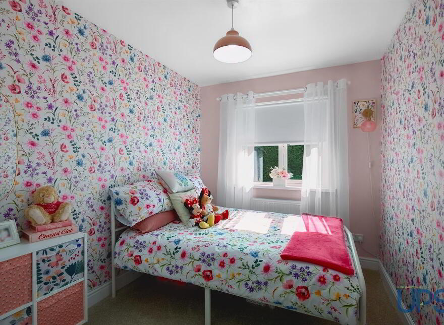 25 Lagmore Downs, Stewartstown Road, Dunmurry, Belfast, BT17 0TB
