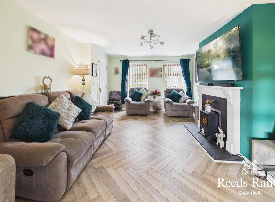 24 Stonebridge Park, Conlig, Newtownards, BT23 7QW