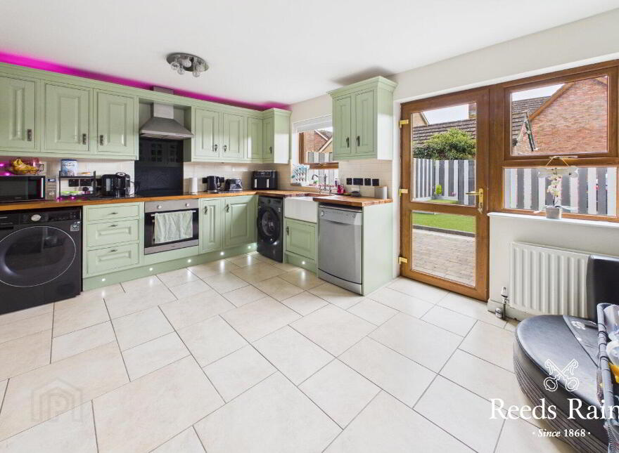 24 Stonebridge Park, Conlig, Newtownards, BT23 7QW
