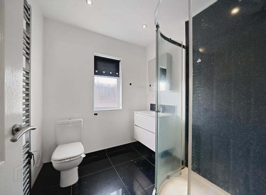 8 Sefton Park, Belfast, BT4 1PN