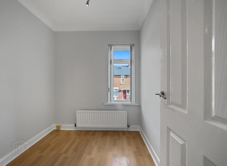 8 Sefton Park, Belfast, BT4 1PN