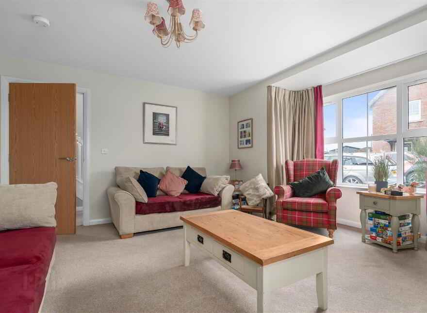 19 Ashbourne Park, Donaghadee Road, Newtownards, BT23 7RE photo 5
