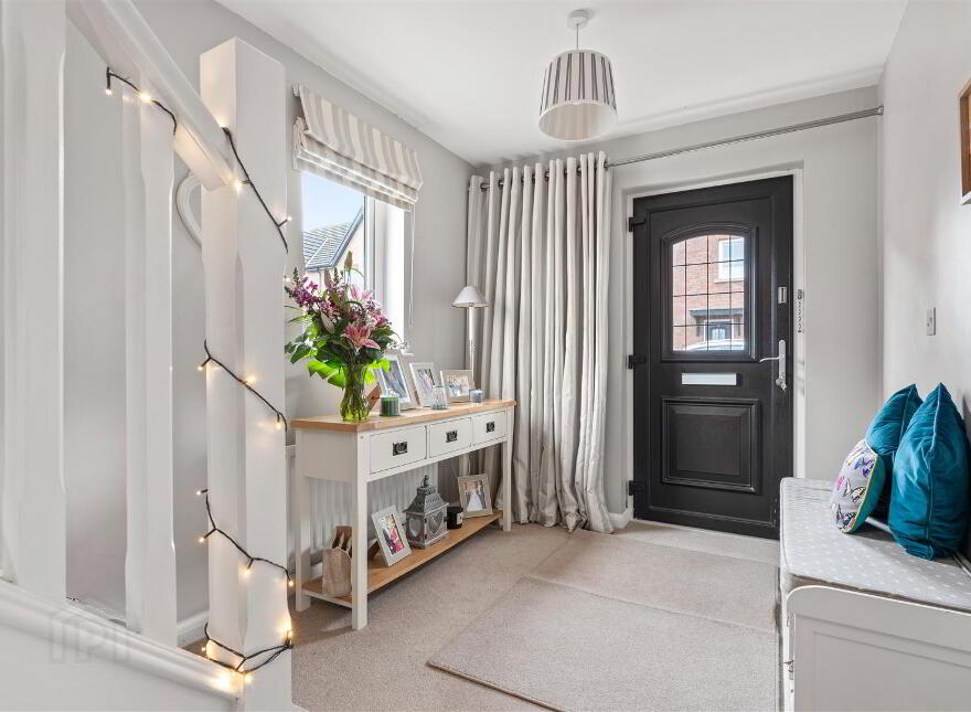 19 Ashbourne Park, Donaghadee Road, Newtownards, BT23 7RE photo 2