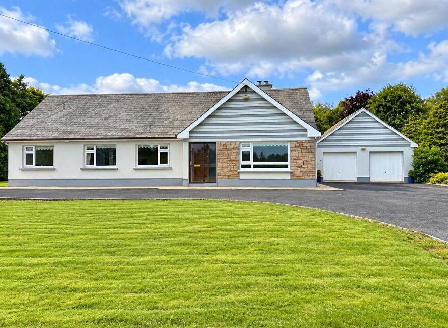 Mountain View, Sonnagh, Charlestown, F12FF10