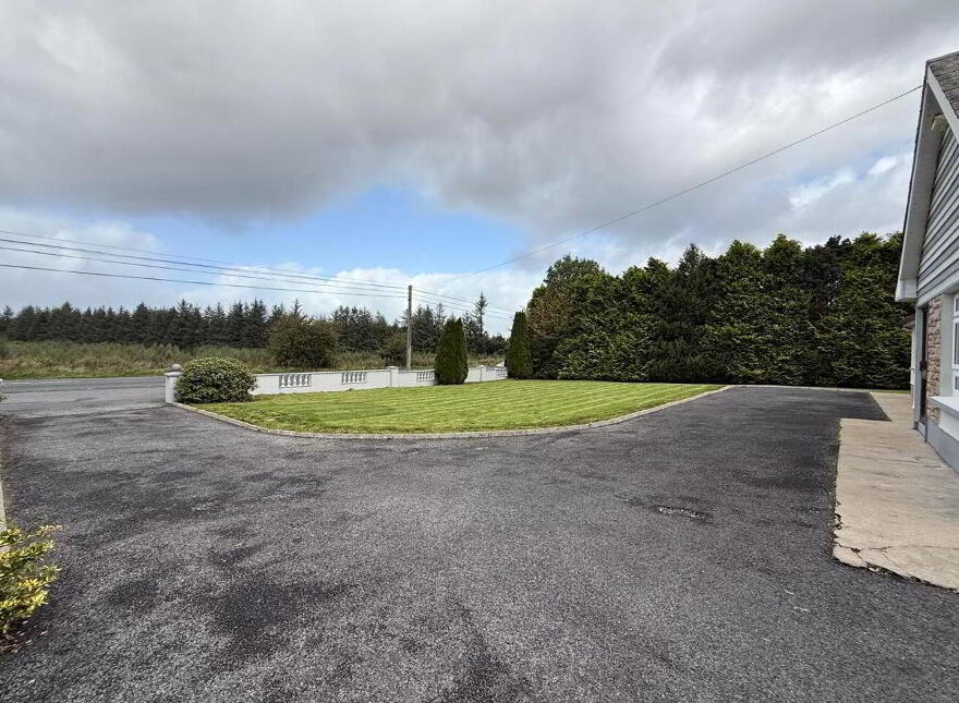 Mountain View, Sonnagh, Charlestown, F12FF10