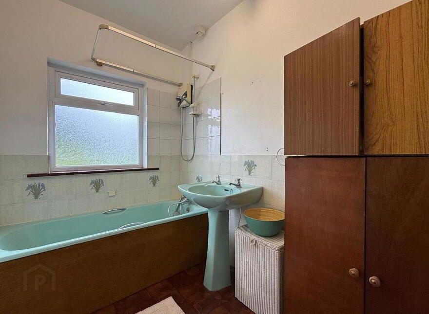 Mountain View, Sonnagh, Charlestown, F12FF10