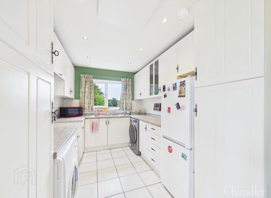 11 Drumkeen Manor, Belfast, BT8 7AZ