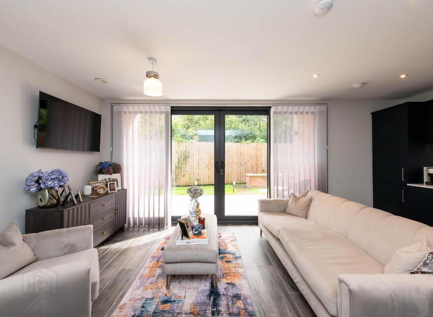 54 Loughshore Manor, Newtownabbey, BT37 9FD