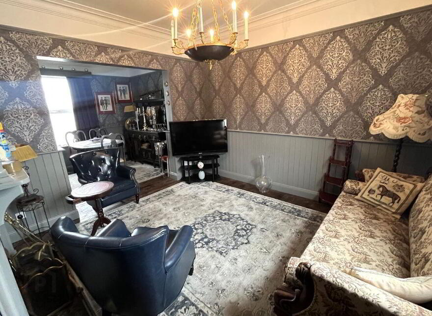 Convent Road, Claremorris, F12W268