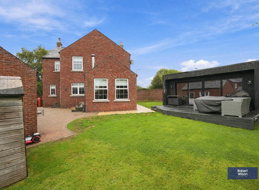 1 The Old Stables, Ballinderry Lower, Lisburn, BT28 2FY