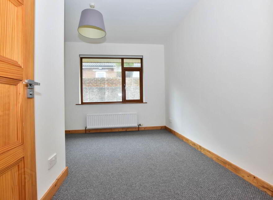 30 Millisle Road, Donaghadee, BT21 0HY
