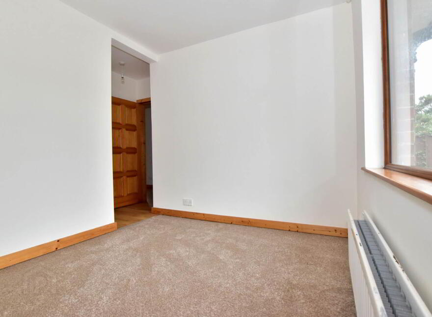 30 Millisle Road, Donaghadee, BT21 0HY
