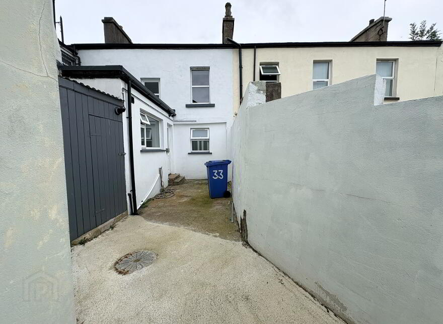 33 Stream Street, Downpatrick, BT30 6DE