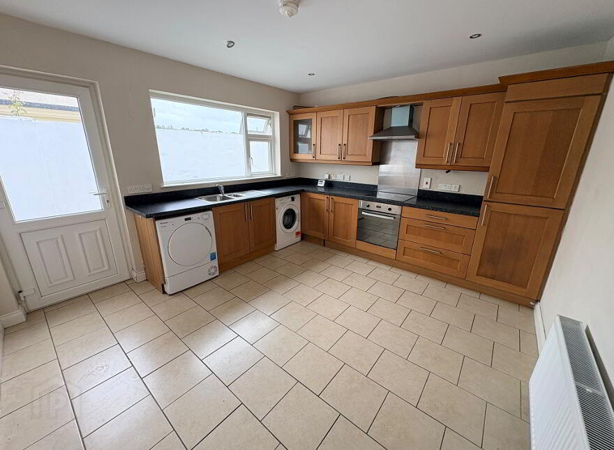 33 Stream Street, Downpatrick, BT30 6DE
