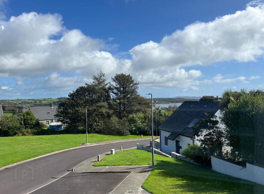 3 Ardmanagh Beg, Schull, P81X599