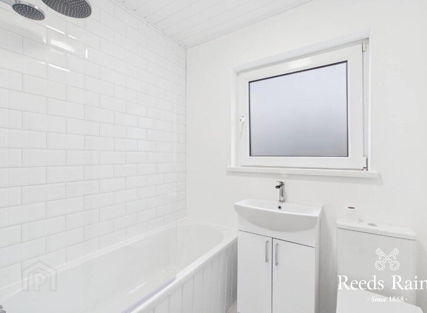 32 Robbs Road, Dundonald, Belfast, BT16 2NA