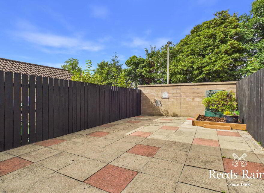 32 Robbs Road, Dundonald, Belfast, BT16 2NA