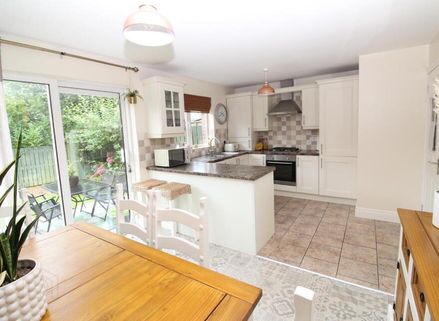 90 Arthur Avenue, Newtownabbey, BT36 7EJ