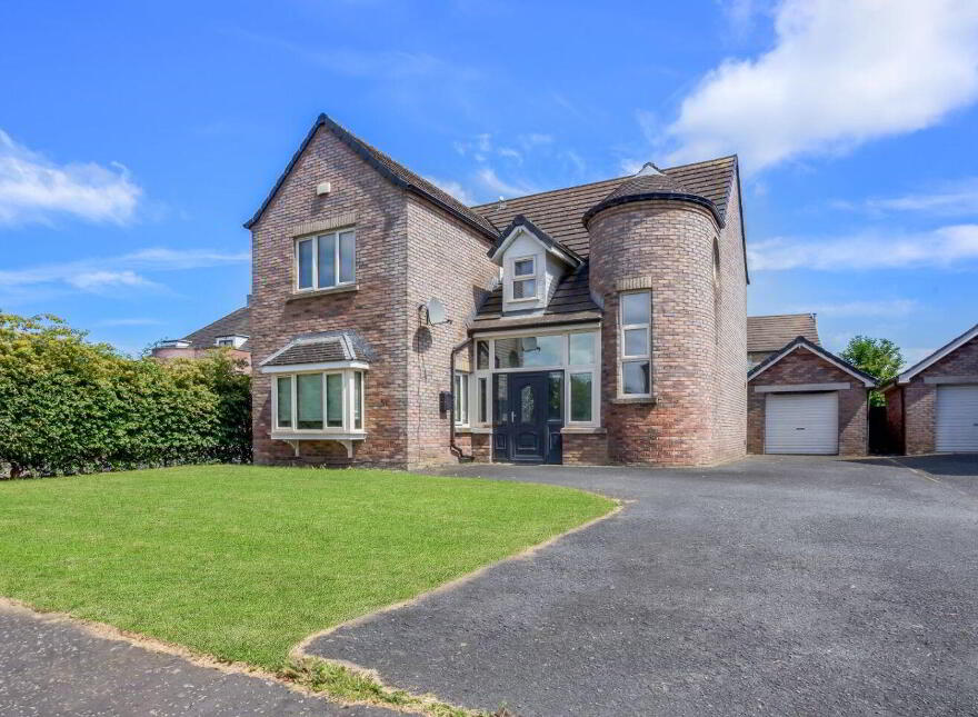 116 Ath Lethan, Racecourse Road, Dundalk, A91V9XK photo
