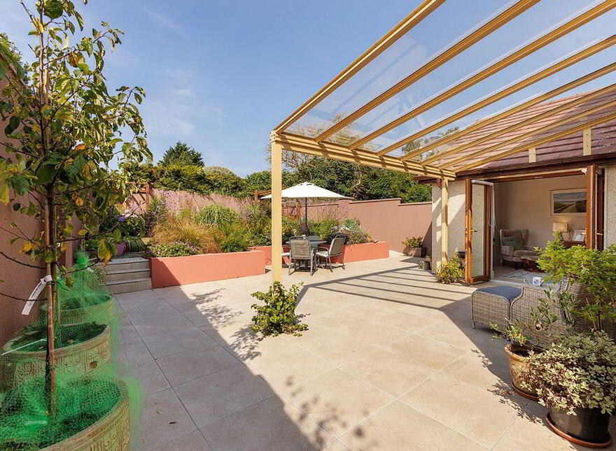 36 The Meadow, Abbeyside, Dungarvan, X35VH97