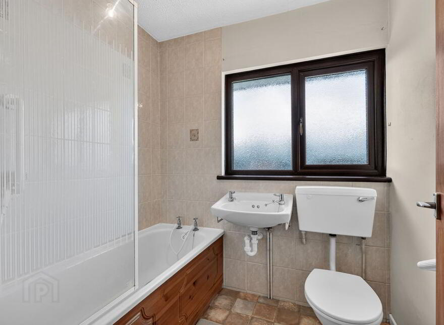 65 Wakehurst Park, Ballymena, BT42 3AY