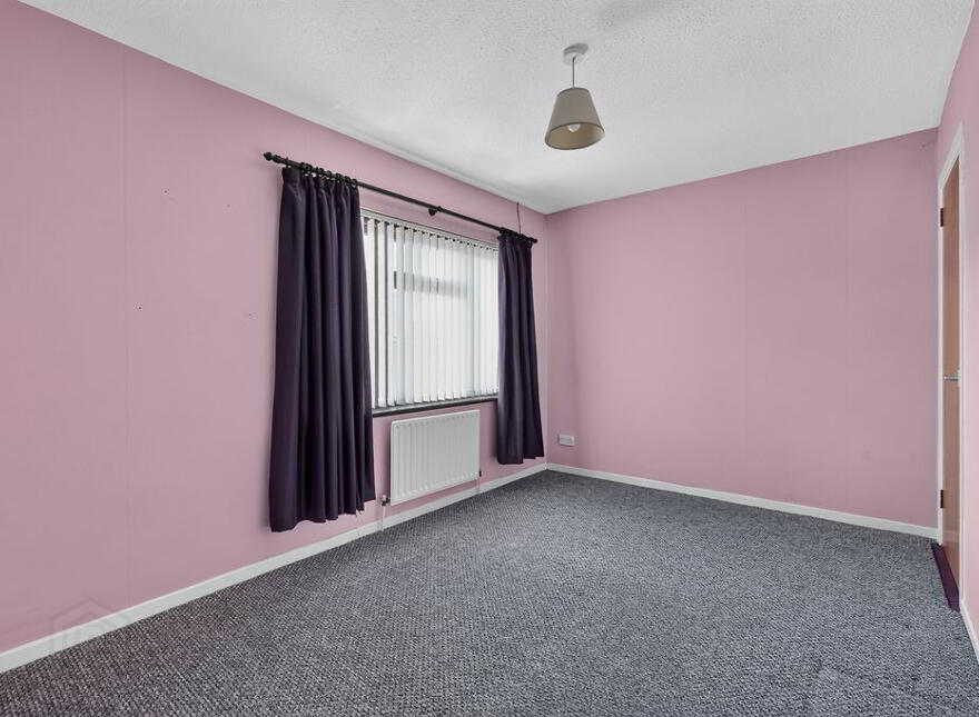 65 Wakehurst Park, Ballymena, BT42 3AY