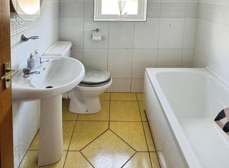 Amanda House, 43 Castle Lane, Lurgan, Craigavon, BT67 9BD