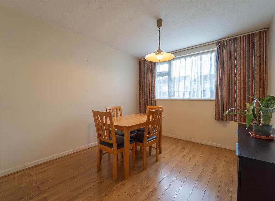 45 Broadford Crescent, Ballinteer, Dublin, D16NX04