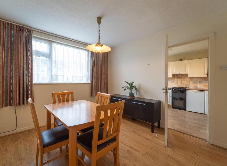 45 Broadford Crescent, Ballinteer, Dublin, D16NX04
