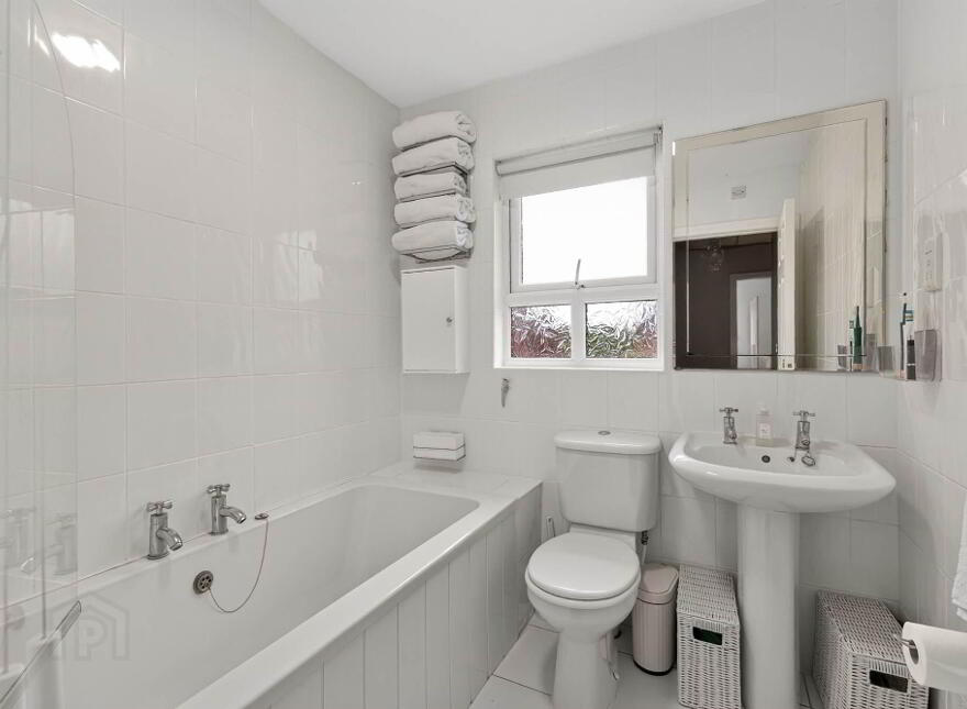 16 Stonebridge Meadows, Lisburn, BT28 3JD