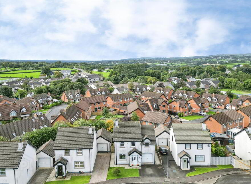 16 Castle Manor, Ballynure, Ballyclare, BT39 9GW