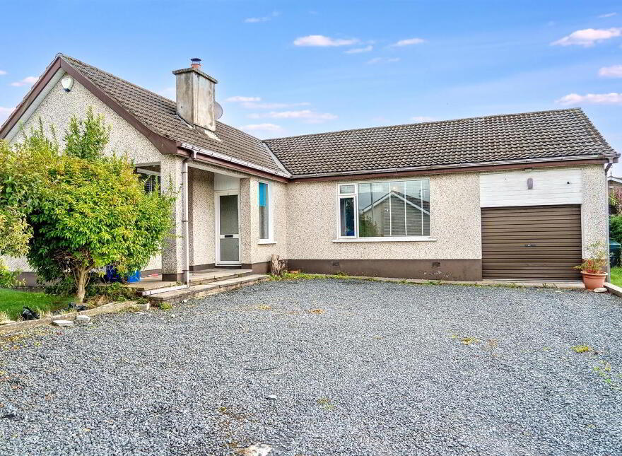 2 Kilwood Crescent, Crossgar, BT30 9DF