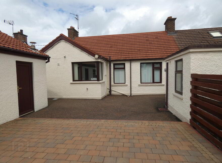 32 Princess Gardens, Cloughmills, Ballymoney, Ballymena, BT44 9LH