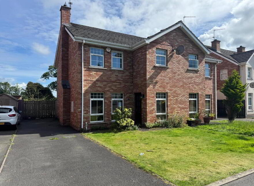 27 Birchdale Manor, Lurgan, Craigavon, BT66 7SY