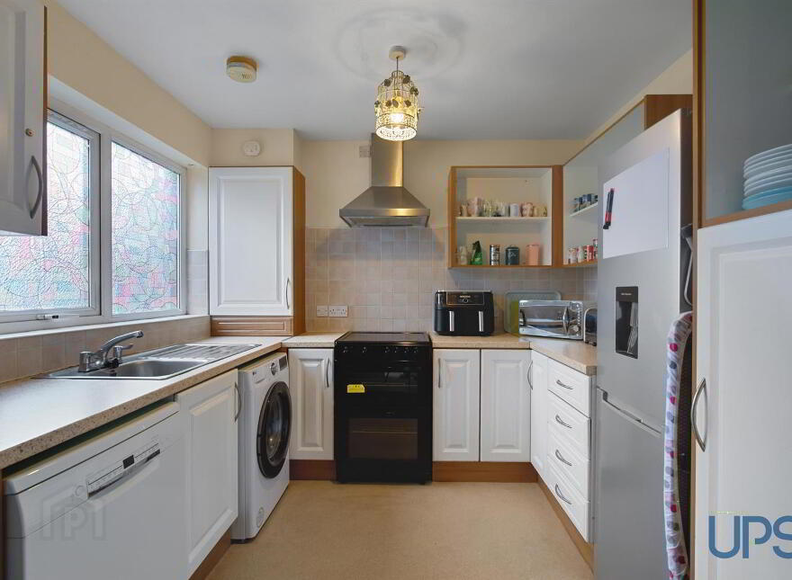 6 Windermere Avenue, Lisburn, BT28 2WX