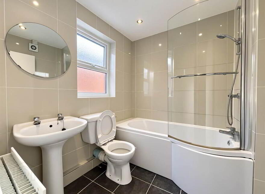 9 Raby Street, Belfast, BT7 2GY