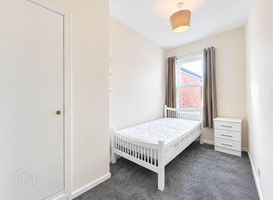 9 Raby Street, Belfast, BT7 2GY