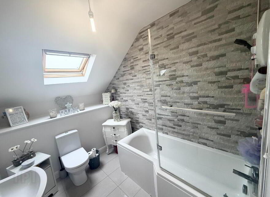 130 Briar Hill, Greysteel, Derry, BT47 3FD
