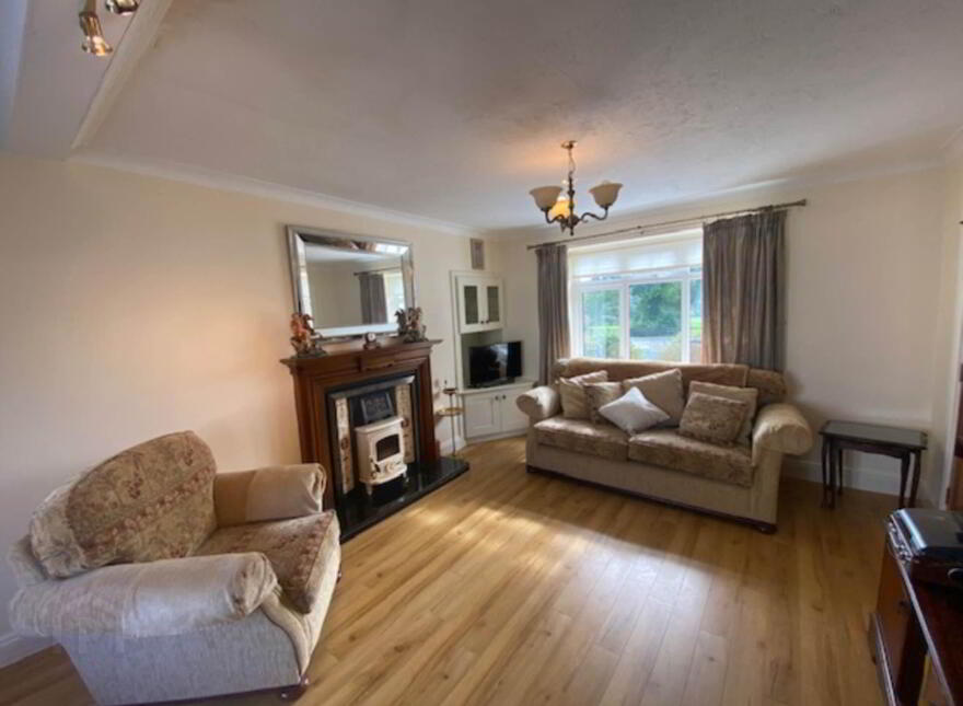 The Haw Lodge, Lifford, F93REW9