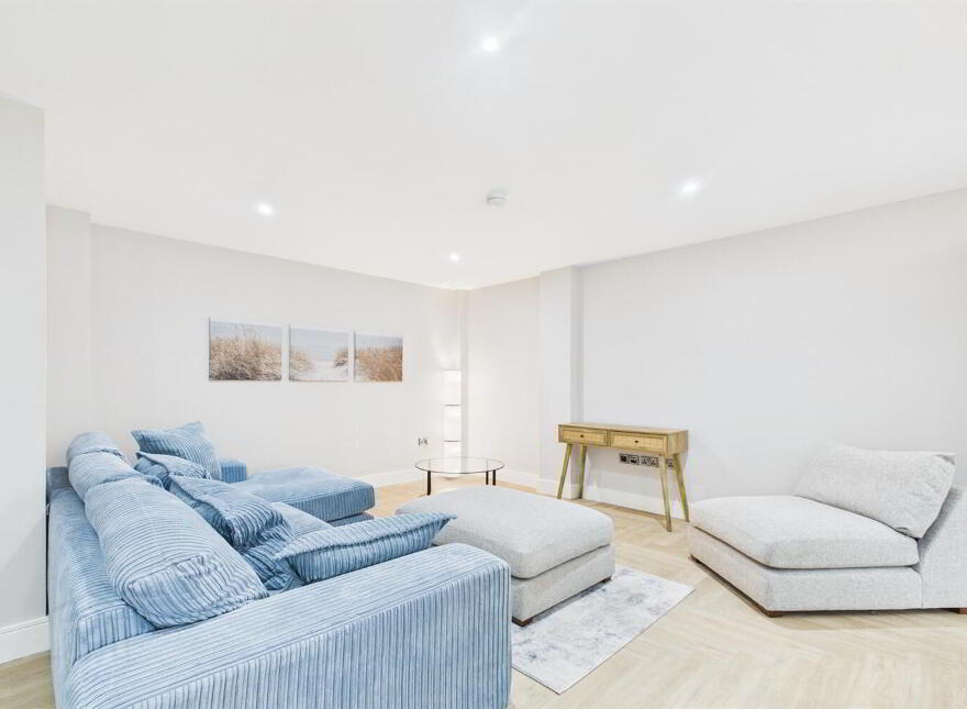 Apartment 10 1 Lacefield, Belfast, BT4 3PA