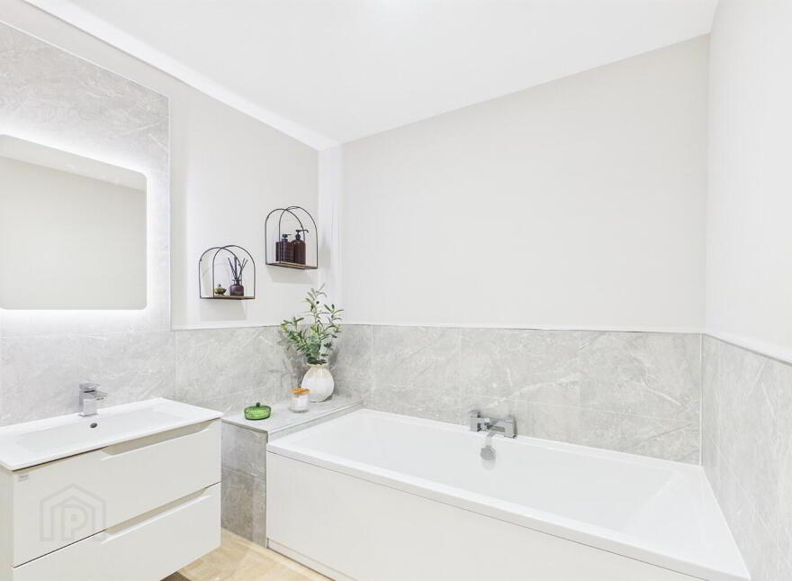 Apartment 10 1 Lacefield, Belfast, BT4 3PA